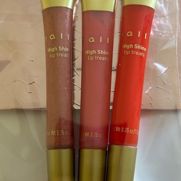Mally Beauty High Shine Lip Treats (LOT OF 3 + Gift Bag) NEW / STOCKING STUFFERS - Picture 6 of 10
